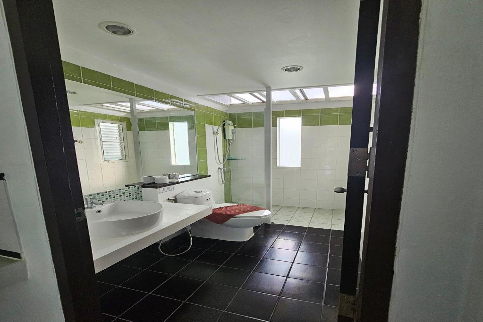 The One Cozy Vacation Residence Sha Hotel Chalong Εξωτερικό φωτογραφία